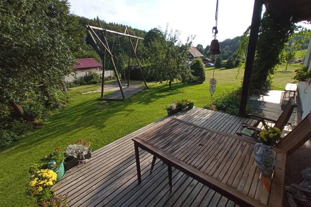 Chalupa Bez Hranic Krompach Exterior foto